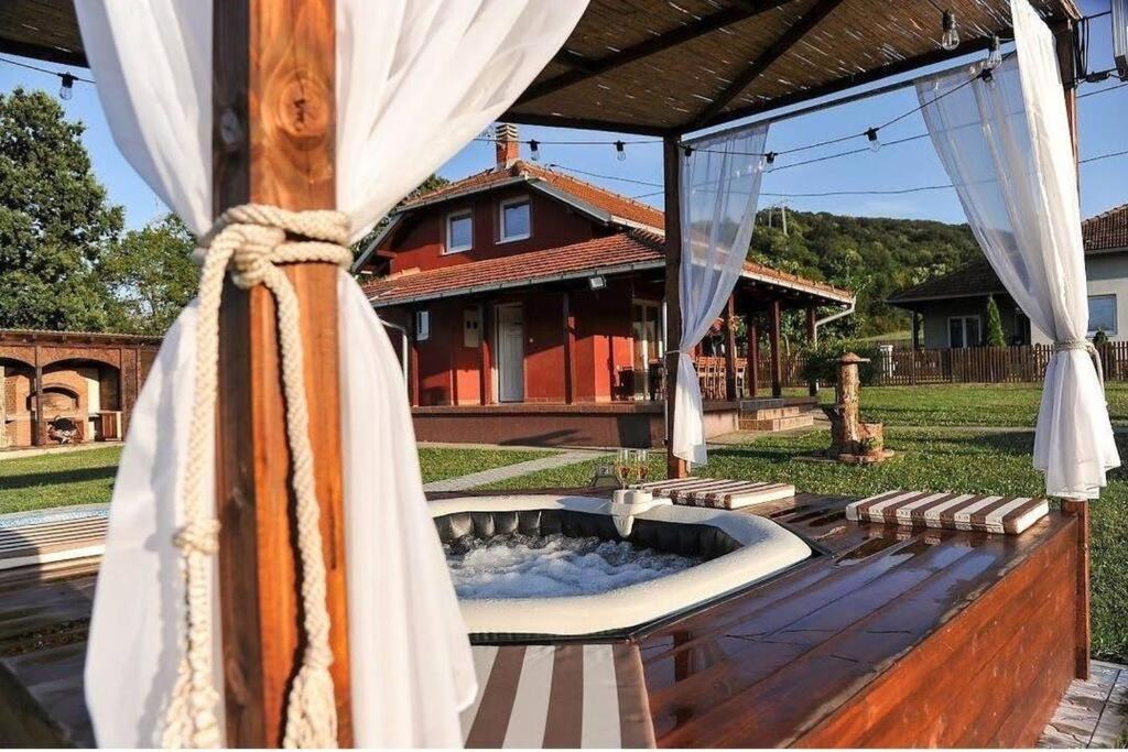 Casa vacanze Family House Maksimovic